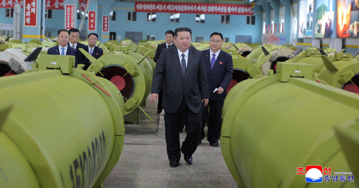 1766714087 0OWuJwBx 2025 12 25t215905z2059940154rc2xniarm7u0rtrmadp3northkorea missiles plan 17667034941212068935764 367 0 1707 2560 crop