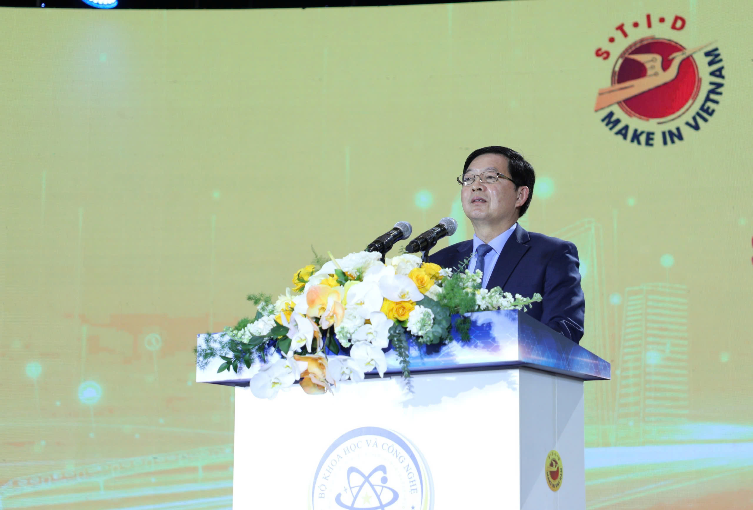 Xuất khẩu sản phẩm công nghệ số năm 2025 đạt khoảng 172 tỉ USD - Ảnh 1.