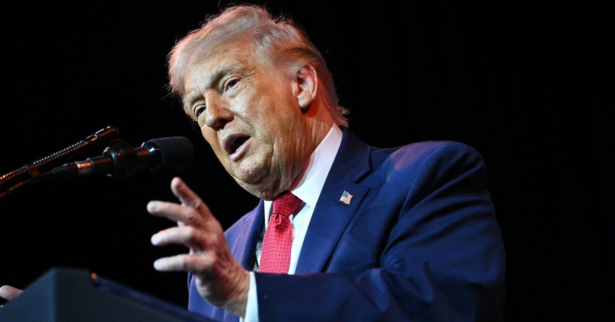 1768269313 GnVUCQ1u nd260109 donald trump 17679487150571388702715 0 0 1340 2560 crop
