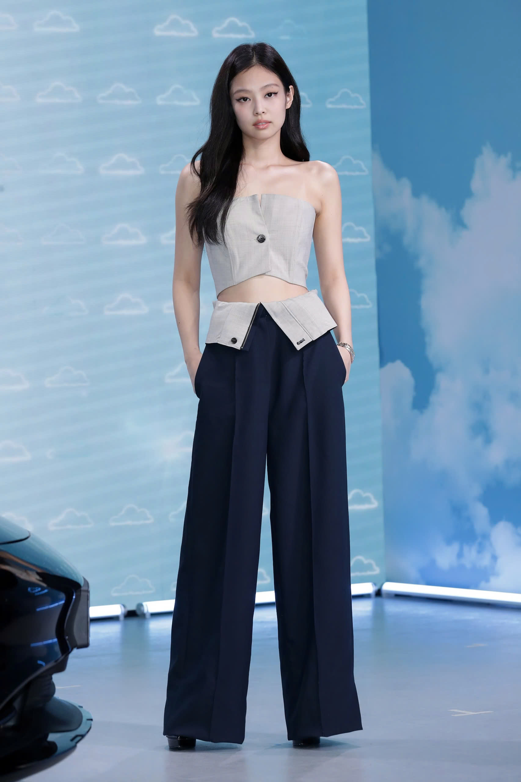 Jennie - Ảnh 9.