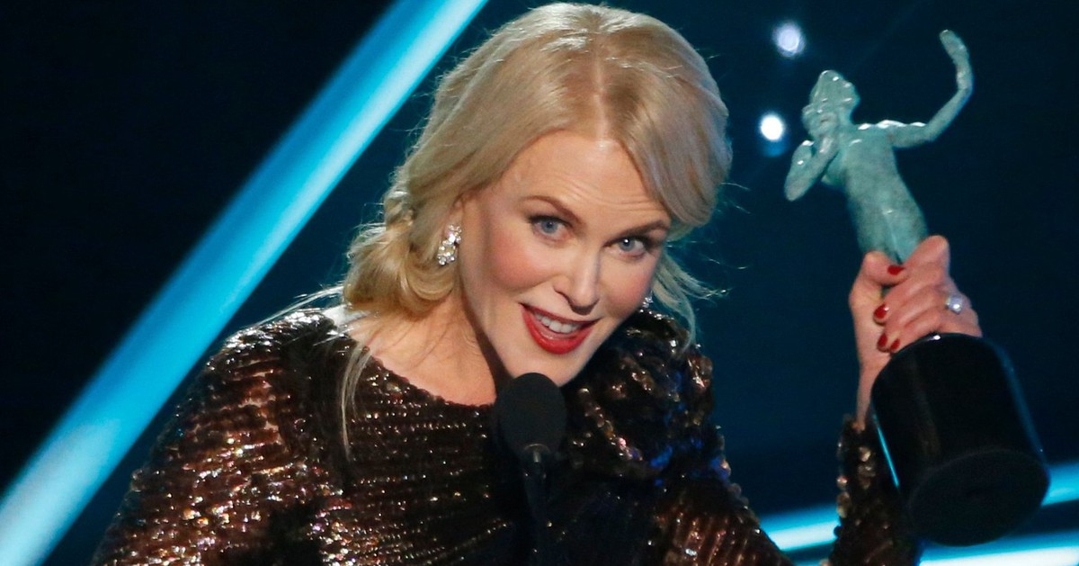 1772074191 RzNvBgsv 22sag awards kidman superjumbo 1771992182944831201773 115 204 958 1813 crop