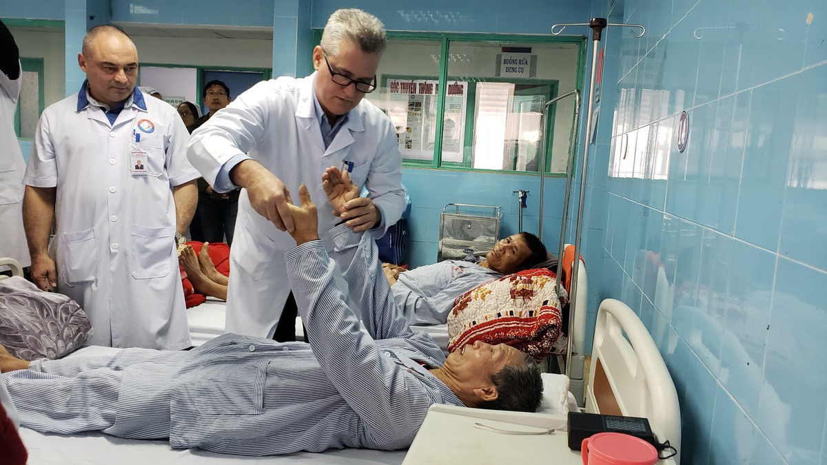 NGHĨA TÌNH CUBA VÀ NHỮNG "CHIẾN SĨ ÁO TRẮNG" - Ảnh 1. Cuba - Ảnh 1.